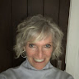 Meet your Posher, Connie